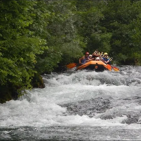 דירה Bounty אומיס