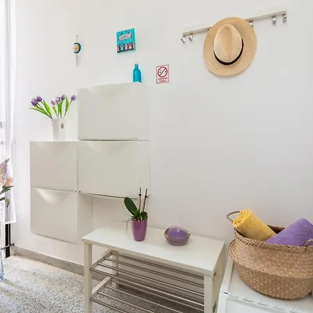 Bounty Apartment