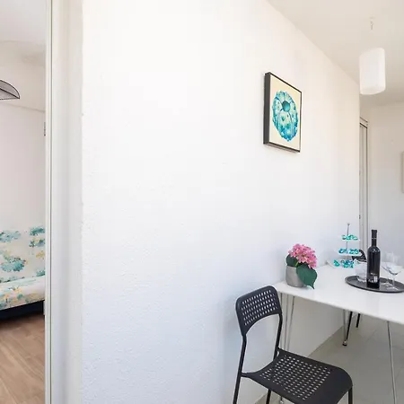 Bounty Apartment